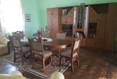 Casă cu 4 camere cu Teren 1217 Mp în Făget - 4