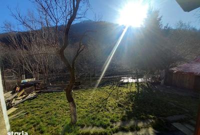 Casă cu 3 camere cu Teren 450 Mp în Ferneziu - 1