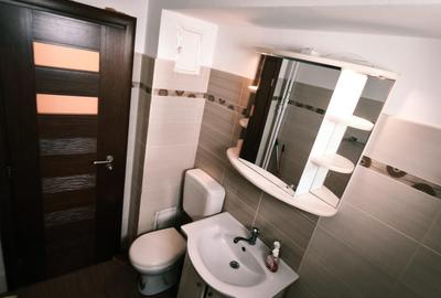 Apartament cu 4 camere decomandat, mobilat în Tomis Nord - 17