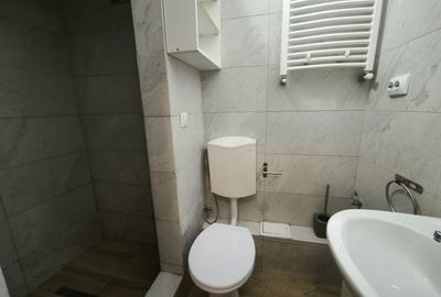 Apartament cu 2 camere decomandat în Central - 4