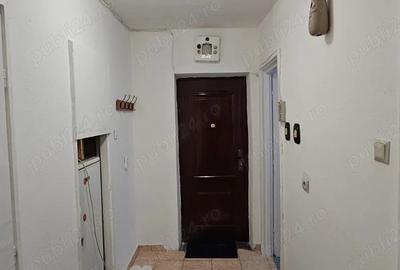 Garsonieră decomandată în Grigorescu