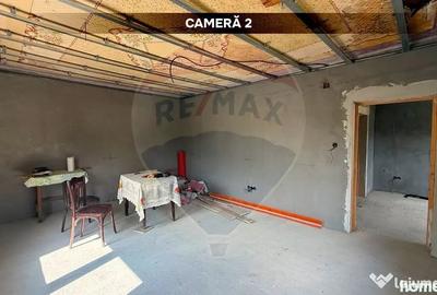 Casă cu 2 camere cu Teren 2628 Mp în Hovrila