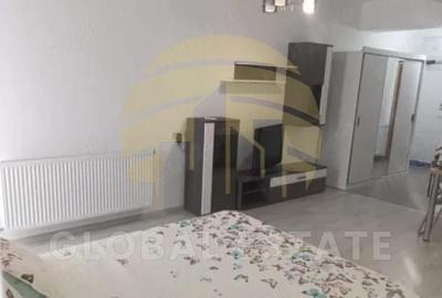 Garsonieră decomandată în Văcăresti - 2