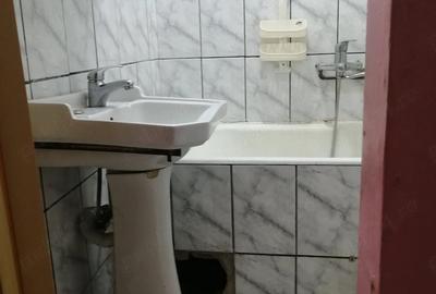 Garsonieră decomandată în Buziașului - 2