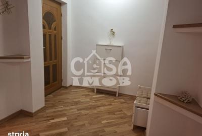 Apartament cu 3 camere decomandat în Micro 8 - 1