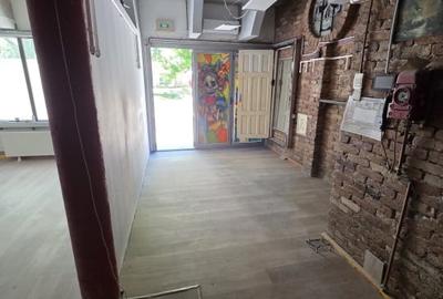 Spațiu comercial, de 227 mp, în Capitol - 2