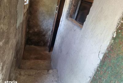 Casă cu 2 camere cu Teren 612 Mp în Moroeni - 17