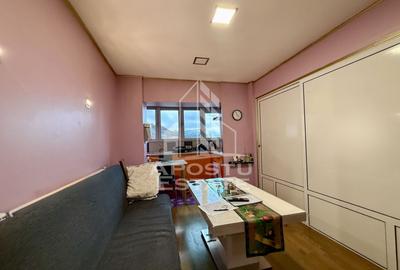 Apartament cu 3 camere decomandat, mobilat în Lunei - 10