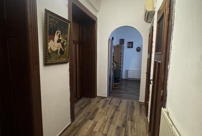 Apartament cu 3 camere în Iosefin - 2
