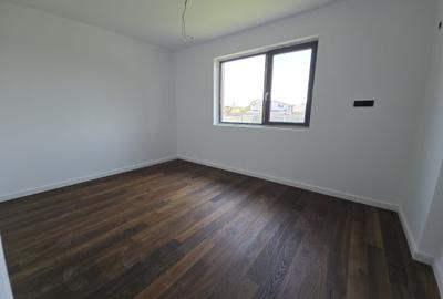 Casă cu 3 camere cu Teren 341 Mp în Berceni - 5