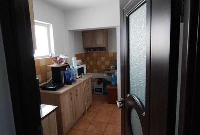 Apartament cu 2 camere decomandat în Războieni - 6