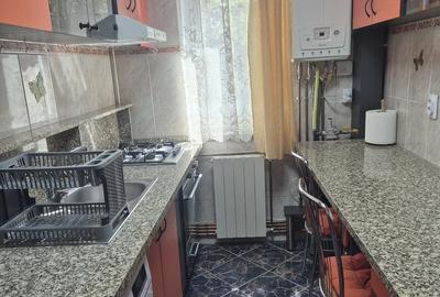 Apartament cu 2 camere decomandat în Ultracentral