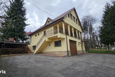 Casă cu 4 camere în Sticlăria - 2