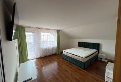 Casă cu 4 camere în Vaida-Cămăraș