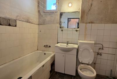 Apartament cu 3 camere semidecomandat în Grivița - 9