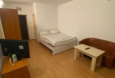 Garsonieră semidecomandată în Central - 2