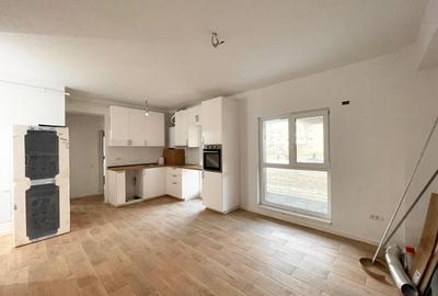 Apartament cu 2 camere decomandat, mobilat în Soarelui