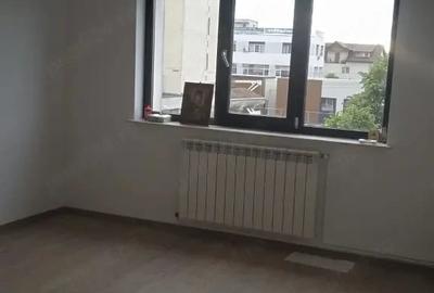 Apartament cu 2 camere decomandat în Exercițiu - 3