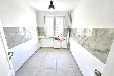 Apartament cu 2 camere semidecomandat în Colentina