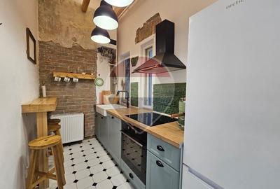 Apartament cu 3 camere semidecomandat, mobilat în Ultracentral - 2
