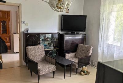 Apartament cu 3 camere semidecomandat în Petros - 2