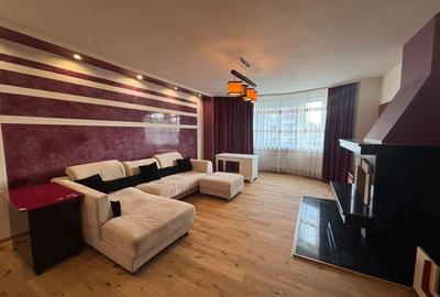 Apartament cu 3 camere decomandat, mobilat în Elisabetin