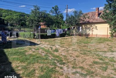 Casă cu 2 camere cu Teren 957 Mp în Central - 9