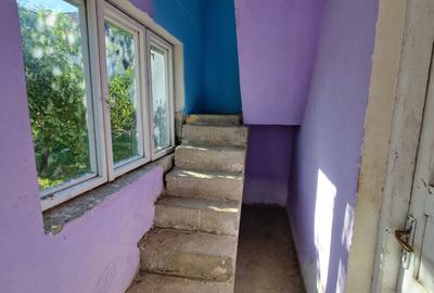 Casă cu 4 camere în Muereasca