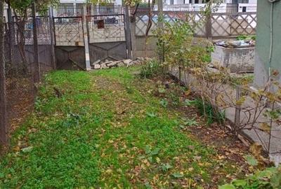Casă cu 3 camere cu Teren 50 Mp în Valu lui Traian