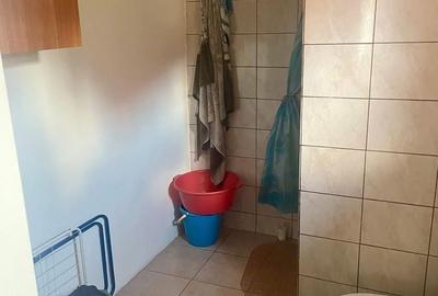 Casă cu 3 camere în Mărgineni