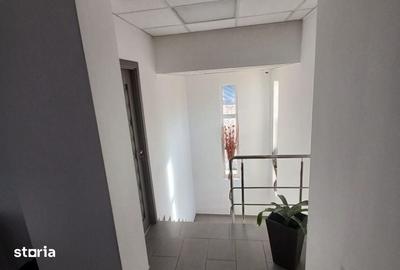 Casă cu Teren 450 Mp în Ultracentral - 1