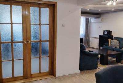 Apartament cu 4 camere decomandat în Central - 2
