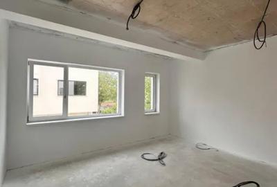 Casă cu 5 camere cu Teren 300 Mp în Primo - 3