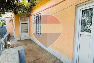 Casă cu 2 camere cu Teren 77 Mp în Siloz