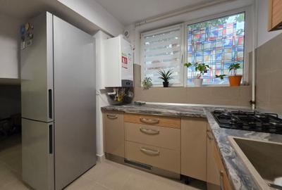 Apartament cu 4 camere în Titan