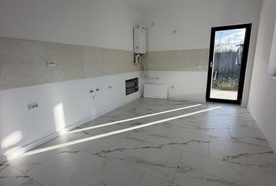 Casă cu 4 camere în Miroslava