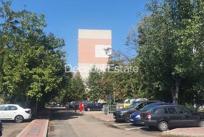 Apartament cu 2 camere decomandat în Titan