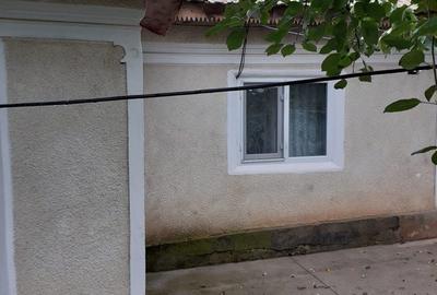 Casă cu 4 camere în Central - 3