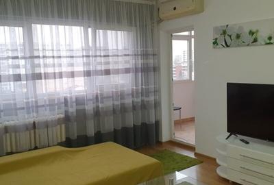Apartament cu 2 camere semidecomandat în Militari