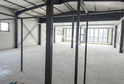 Spațiu comercial, de 375 mp, în Pantelimon - 1