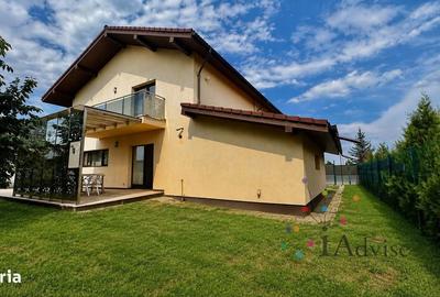 Casă cu 4 camere în Sânpetru