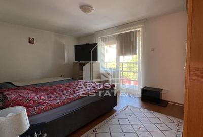 Casă individuală cu 7 camere cu Canalizare în Freidorf - 1