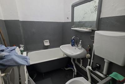 Apartament cu 2 camere semidecomandat în Viziru 1
