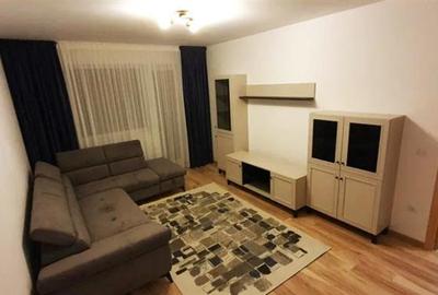 Apartament cu 2 camere decomandat, mobilat în Tractorul - 2