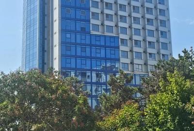 Apartament cu 3 camere în Central - 3