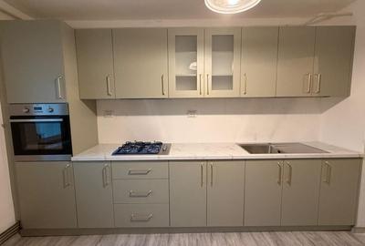 Apartament cu 3 camere decomandat în Coman - 5