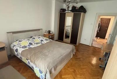 Apartament cu 2 camere semidecomandat în Central - 1