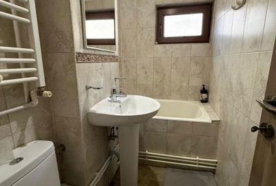 Apartament cu 2 camere semidecomandat în Rovine - 9
