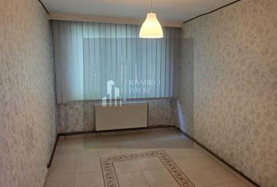 Apartament cu 2 camere decomandat în Titan