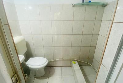 Casă individuală cu 4 camere cu Teren 250 Mp în Km 5 - 5